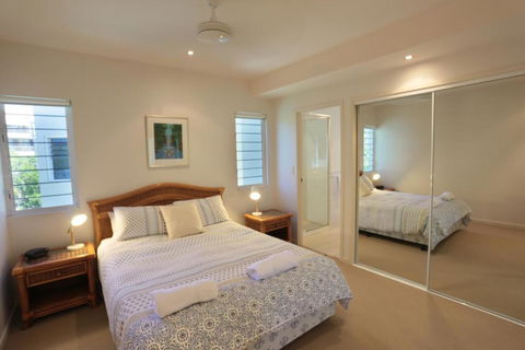 Delightful Family Apartment In Modern Complex - Nambucca Heads Accommodation 1