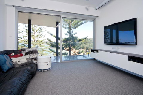 Spectacular Bilgola Beachhouse - Nambucca Heads Accommodation 5