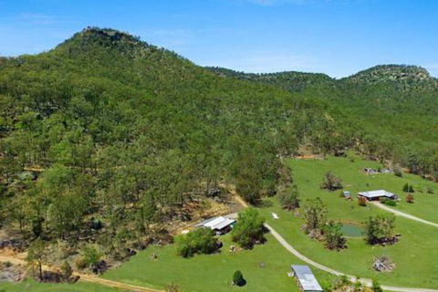 Rosamund House In Broke 4br House In Walking Distance To Cellar Doors - Nambucca Heads Accommodation 2