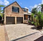 Salt Wood Cabin style retreat - Nambucca Heads Accommodation