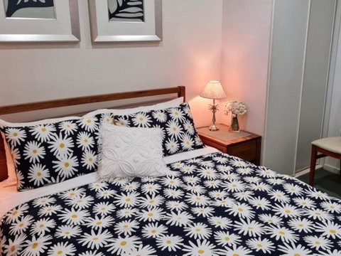 The Artisan 3BR House In The City - Nambucca Heads Accommodation 6