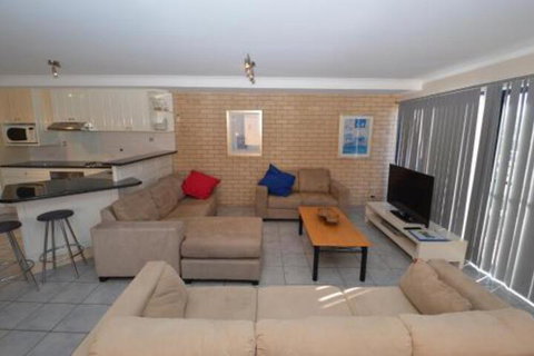 Aegean Blue - Nambucca Heads Accommodation 6