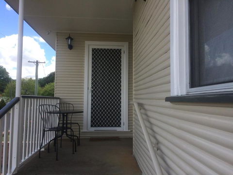 Costa Park Cottage Ena Armidale - Nambucca Heads Accommodation 2