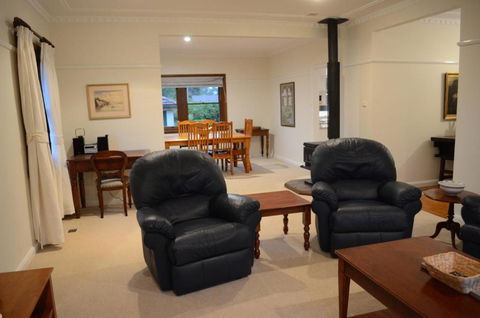 Coolamon On Marsh Armidale - Nambucca Heads Accommodation 5