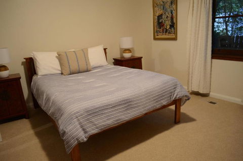 Coolamon On Marsh Armidale - Nambucca Heads Accommodation 1