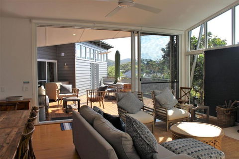 5 On COAST - Nambucca Heads Accommodation 1