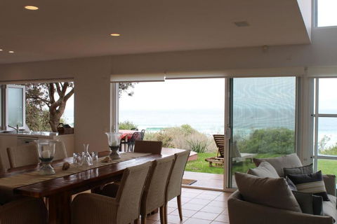 22 On COAST (Weekly Only) - Nambucca Heads Accommodation 3