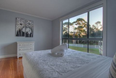 Muirs Beach Retreat - Nambucca Heads Accommodation 0