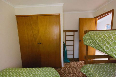 Wonboyn Cabins & Caravan Park - Nambucca Heads Accommodation 7