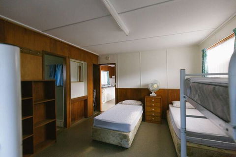 Wonboyn Cabins & Caravan Park - Nambucca Heads Accommodation 4