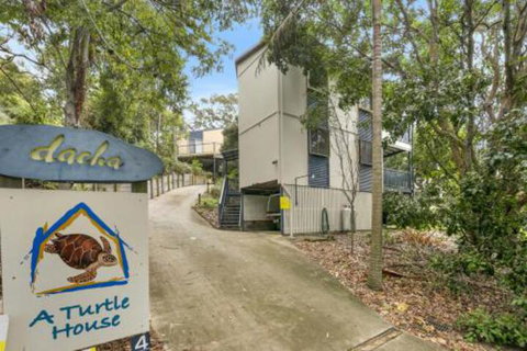 A Turtle House - Nambucca Heads Accommodation 4