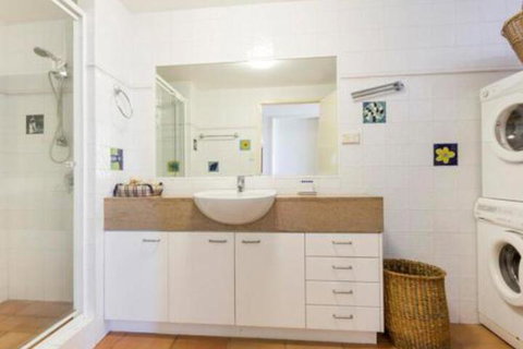Lookout Unit 6 - Nambucca Heads Accommodation 5