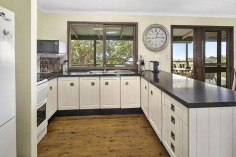 Eyrie - Nambucca Heads Accommodation 5