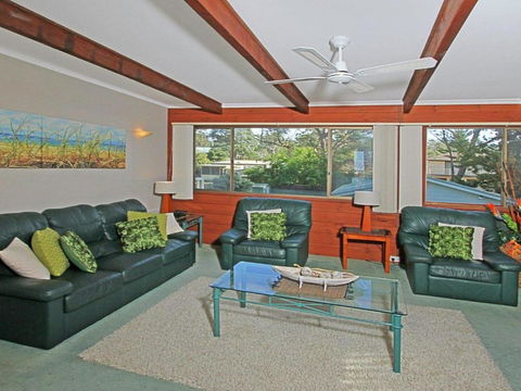 Gunyah An Idyllic Coastal Getaway - Nambucca Heads Accommodation 3