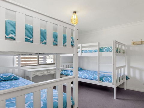Sand Dunes House & Cabin Accommodation - Nambucca Heads Accommodation 2