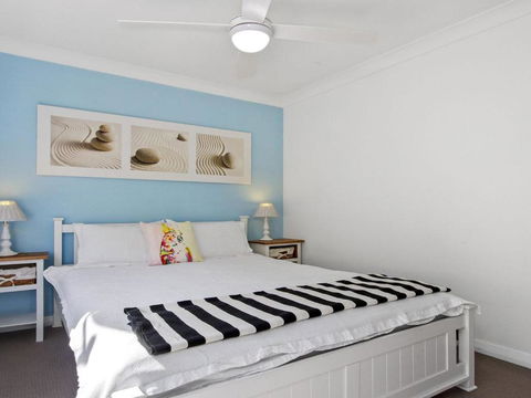 Sand Dunes House & Cabin Accommodation - Nambucca Heads Accommodation 3