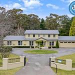 Camelot Superbly Proportioned & Ideally Located - Nambucca Heads Accommodation 0