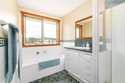 Country Meets Town - Nambucca Heads Accommodation 6