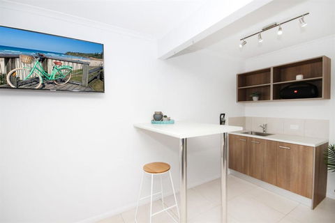 STUNNING HOME WITH SPECTACULAR VIEWS & CLOSE TO THE BEACH - Nambucca Heads Accommodation 5