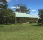 At HOME on HOLMES - Nambucca Heads Accommodation
