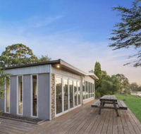Bluff View River House Stunning Riverfront - Nambucca Heads Accommodation