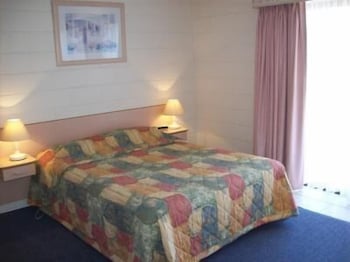 Black Swan Motor Inn - Nambucca Heads Accommodation 1