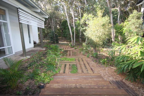 15 Belle Court Modern Architect Designed Open Plan Holiday Home With Outdoor Shower - Nambucca Heads Accommodation 2