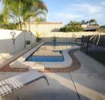 62 Tingira Close Modern lowset home with swimming pool outdoor area ample parking. Pet friendly - Nambucca Heads Accommodation