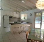 15 Larapinta Court Family home with swimming pool in a quiet street  central location close to CBD - Nambucca Heads Accommodation