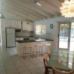 15 Larapinta Court Family Home With Swimming Pool In A Quiet Street & Central Location Close To CBD - Nambucca Heads Accommodation 0