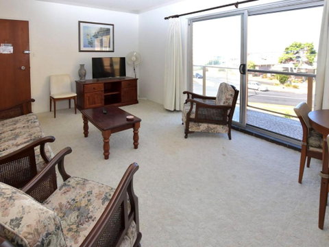 Anchorage 10 Water Views From Balcony - Nambucca Heads Accommodation 4