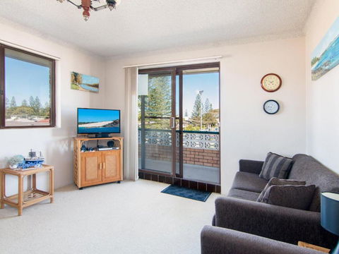 Seabreeze 4 Opposite Bowling Club - Nambucca Heads Accommodation 5