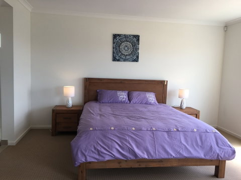 Apple House Point Cook - Nambucca Heads Accommodation 5