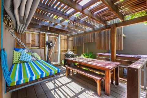 Cosy Hideaway Sunshine Beach - Nambucca Heads Accommodation 0