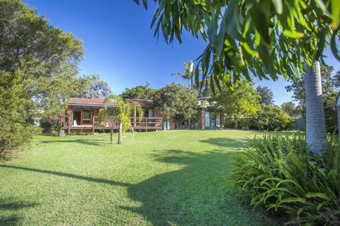 Family Paradise - Nambucca Heads Accommodation 5