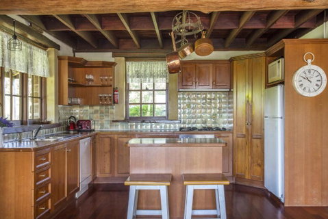 Stone Cottage - Nambucca Heads Accommodation 2