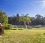 77 Lake Entrance Rd Waterfront Wonder - Nambucca Heads Accommodation