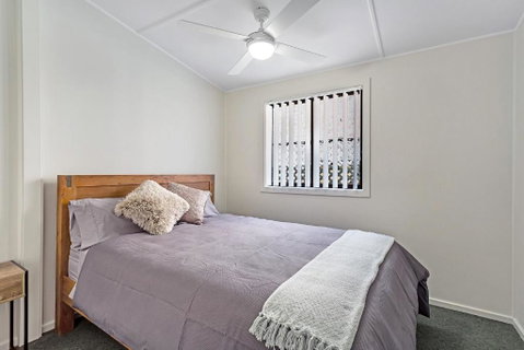 Sunset Beach House Soldiers Point Sleeps 9 - Nambucca Heads Accommodation 2