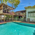 Geckos Rest Rainbow Shores Executive Beach House Pet Friendly Pool Wi Fi - Nambucca Heads Accommodation 0
