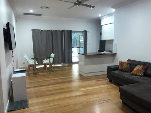36 Satinwood Drive Rainbow Shores Stunning Modern Beach House Walk To Beach - Nambucca Heads Accommodation 5