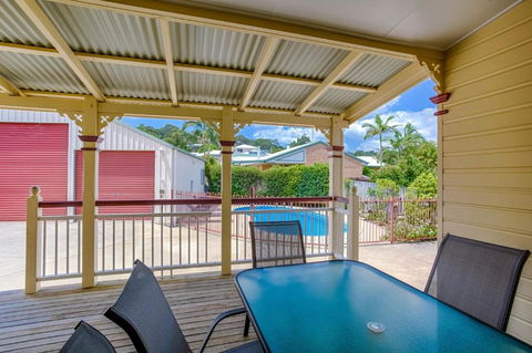 5 Bomburra Court Rainbow Beach Ticks All The Boxes Pool Shed Fenced Yard Pet Friendly - Nambucca Heads Accommodation 2