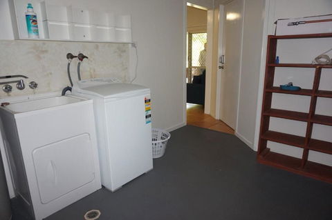 11 Bomburra Court Rainbow Beach Comfortable Beach House Plenty Of Boat Parking - Nambucca Heads Accommodation 2