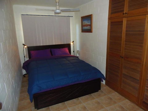 The Red Piranha Rainbow Beach Close To Everything Air Con & Pet Friendly - Nambucca Heads Accommodation 4