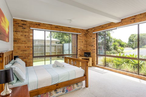 Sany Views - Nambucca Heads Accommodation 1