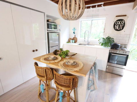 The Shaka Shack - Nambucca Heads Accommodation 5