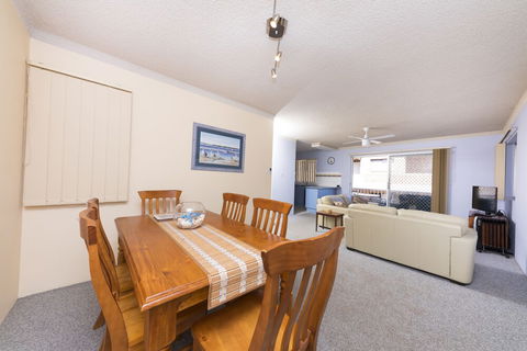 Camelot Unit 06 - Nambucca Heads Accommodation 3