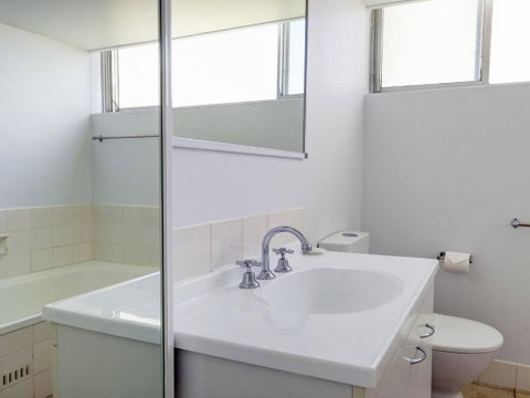 Ebbtide 2 On Main Beach! - Nambucca Heads Accommodation 3