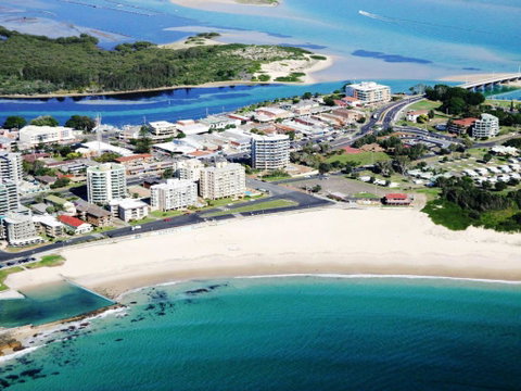 Crystal Waters 6 CBD Location - Nambucca Heads Accommodation 1