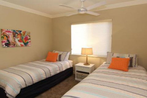 Whitesands 301 Main Beach Location - Nambucca Heads Accommodation 5