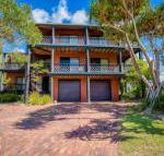 41 Carlo Circle Rainbow Beach Huge Beach House With Room for Everyone - Nambucca Heads Accommodation